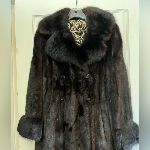 EUVC Stunning Vintage Dark Brown and Blackish Long Swing Mink Jacket - Picture 5 of 11